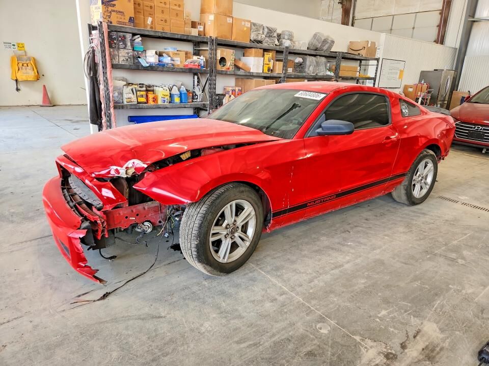 2013 FORD Mustang