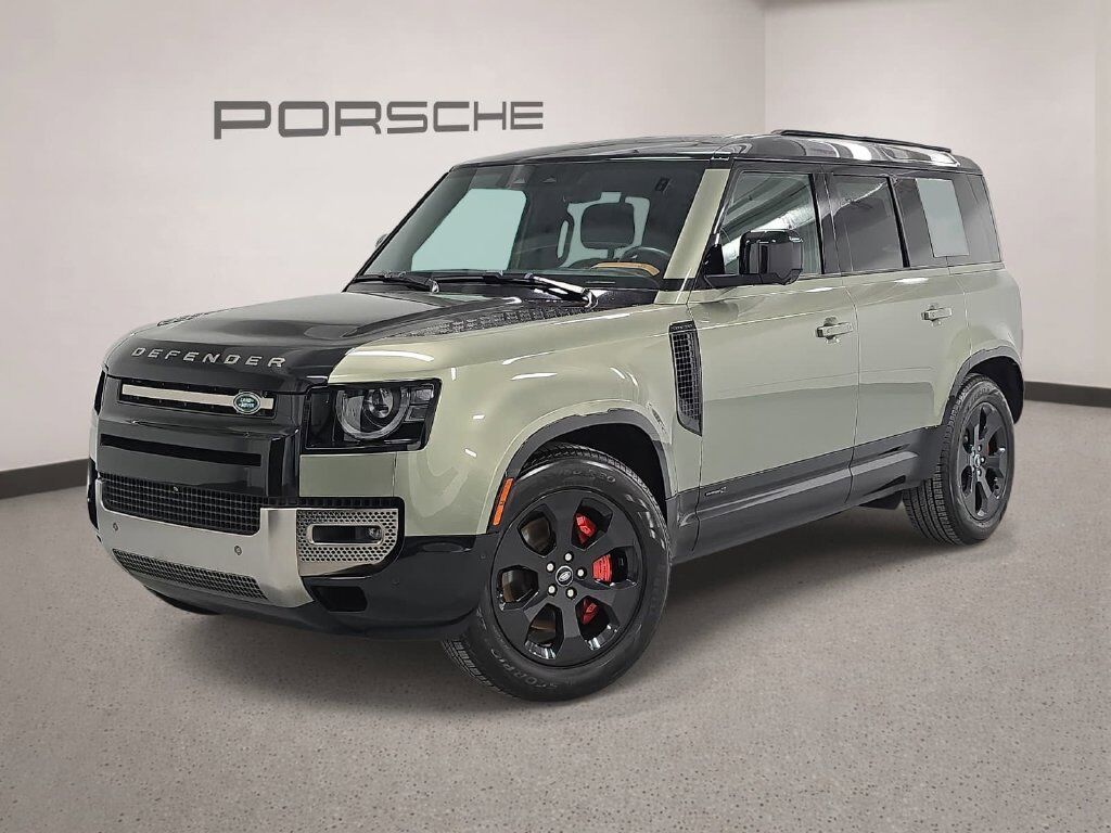 2022 LAND ROVER Defender