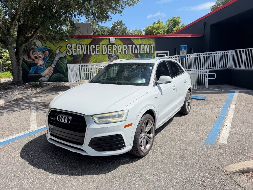 2016 AUDI Q3