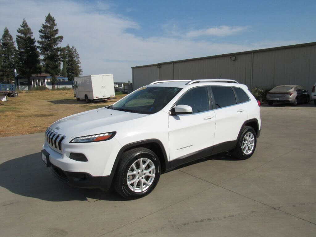 2018 JEEP Cherokee