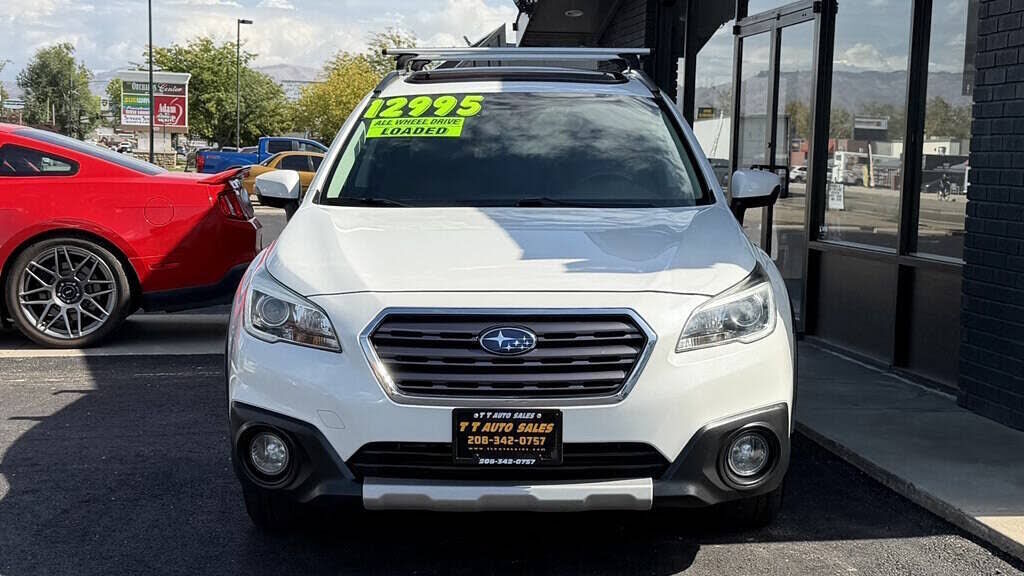 2017 SUBARU Outback