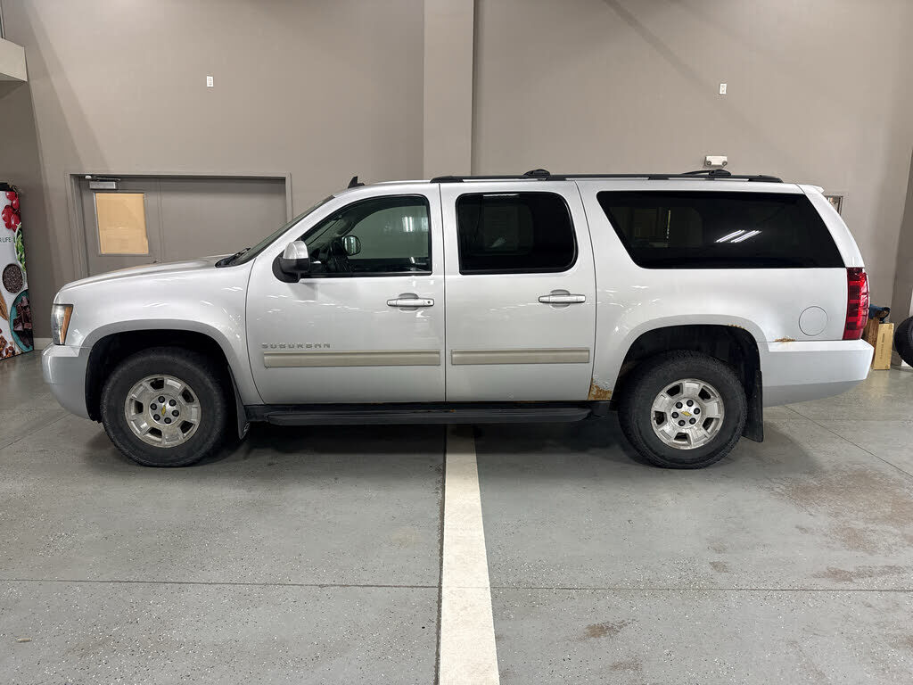 2014 CHEVROLET Suburban