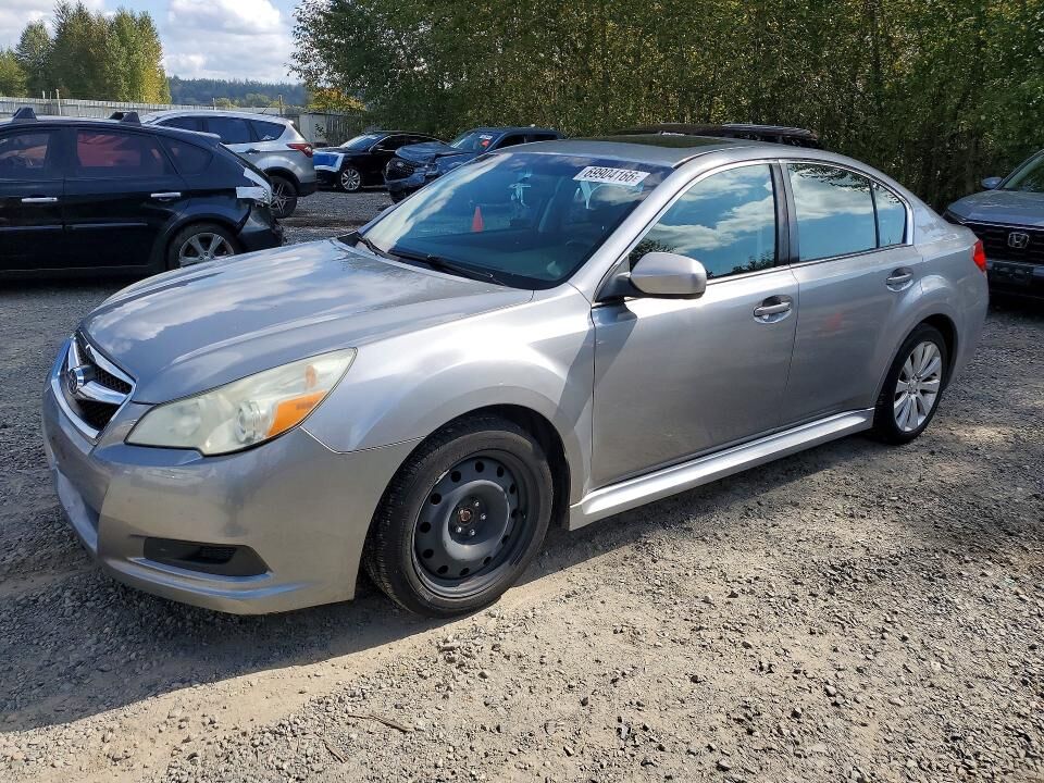 2010 SUBARU Legacy