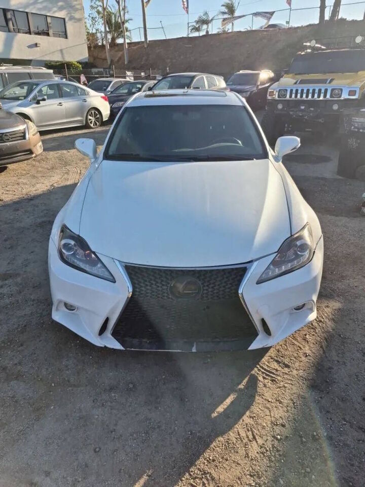 2013 LEXUS IS