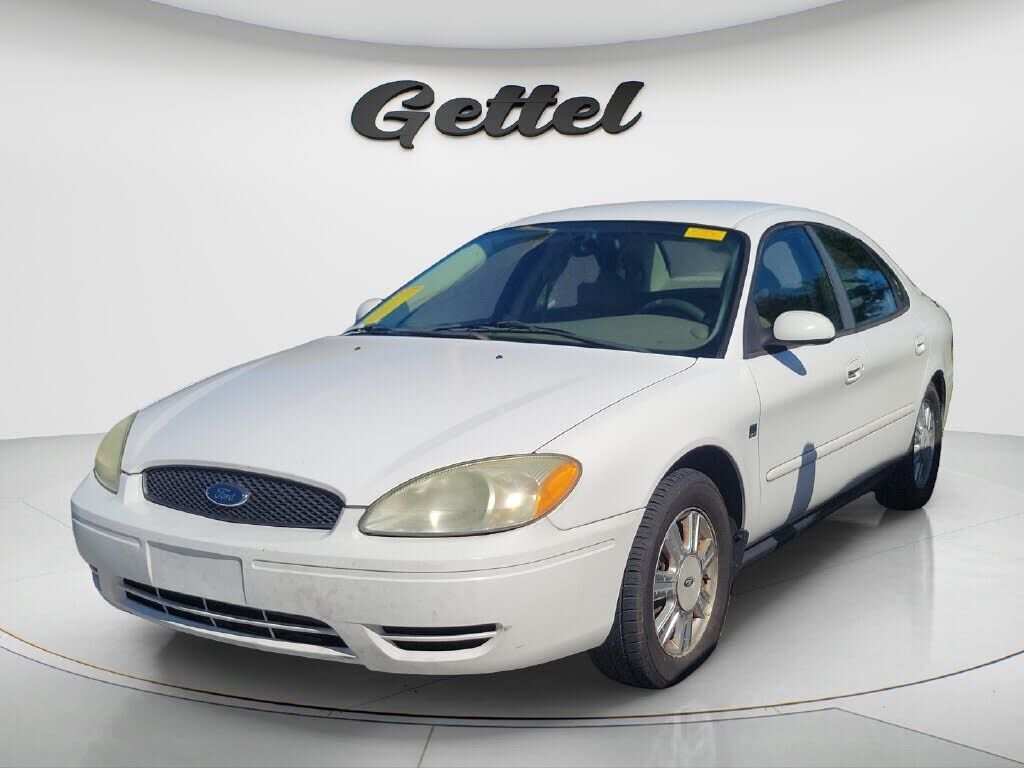 2005 FORD Taurus