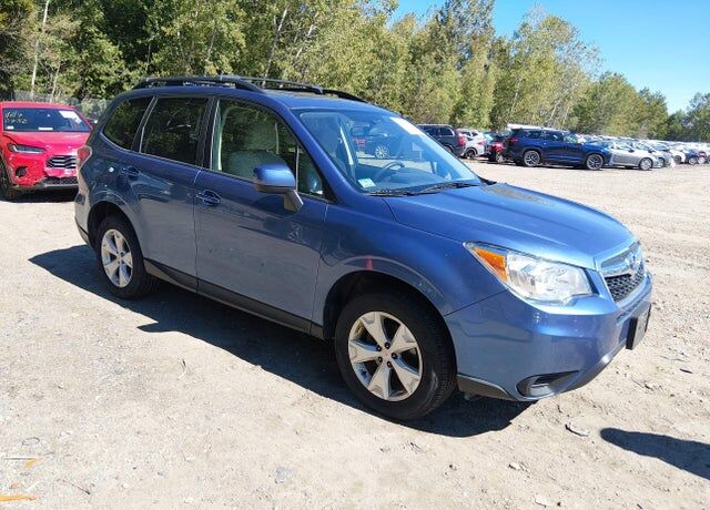 2016 SUBARU Forester