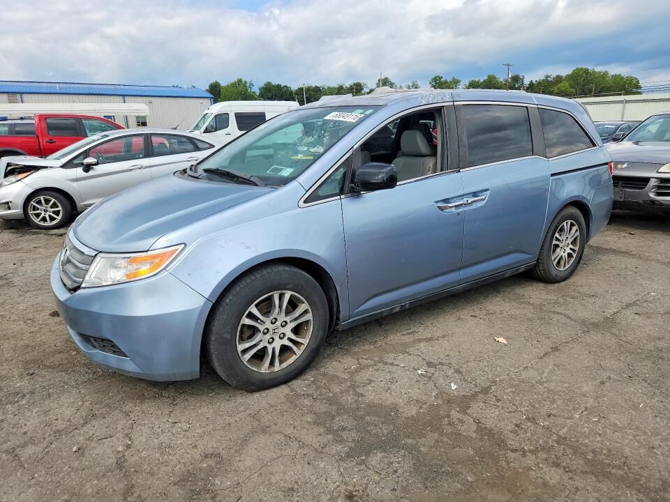 2013 HONDA Odyssey