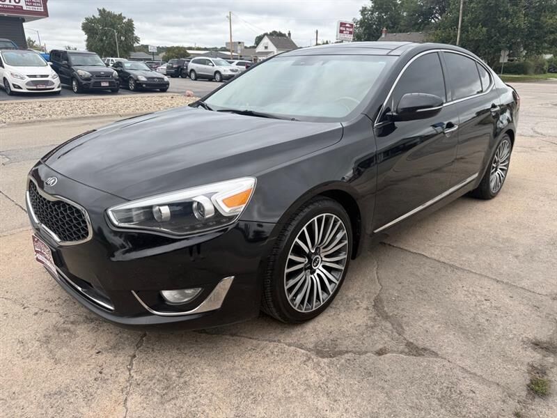 2015 KIA Cadenza