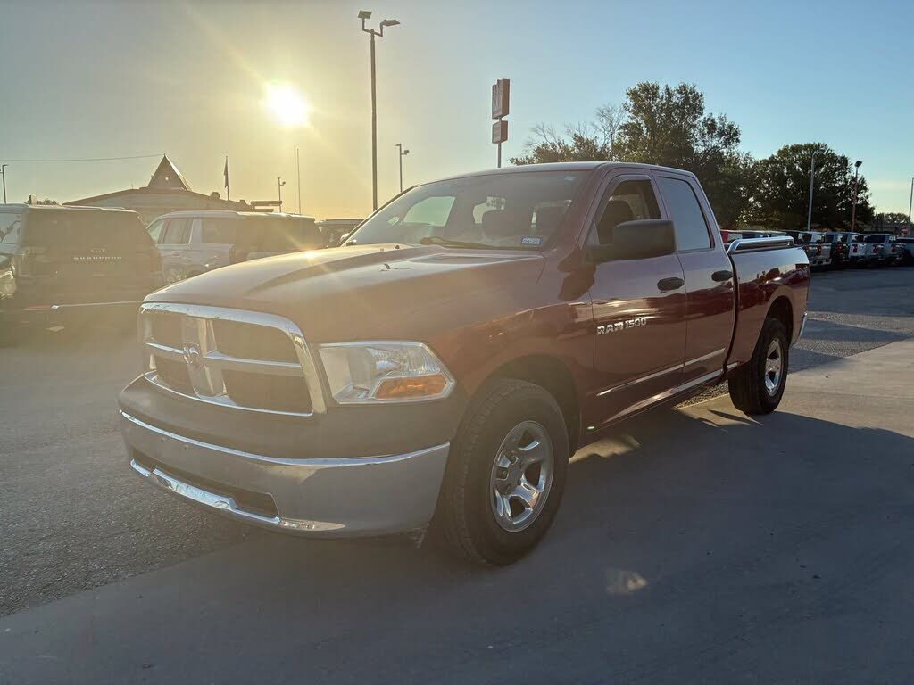 2011 DODGE Ram