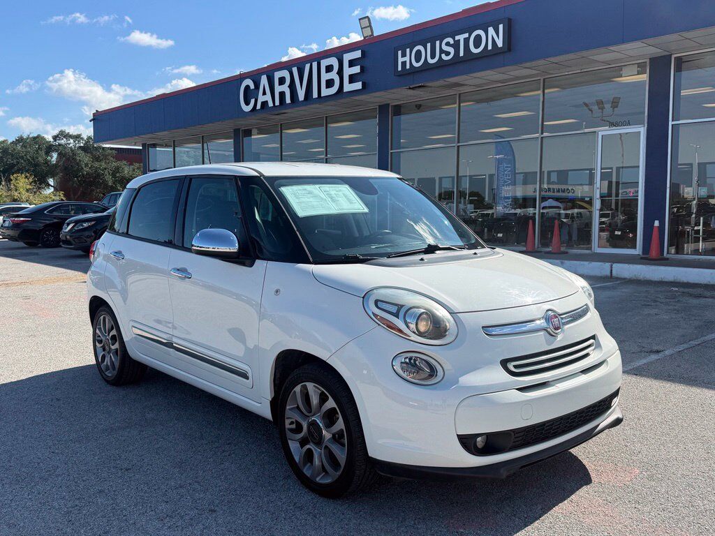 2017 FIAT 500L