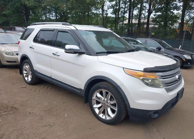 2011 FORD Explorer