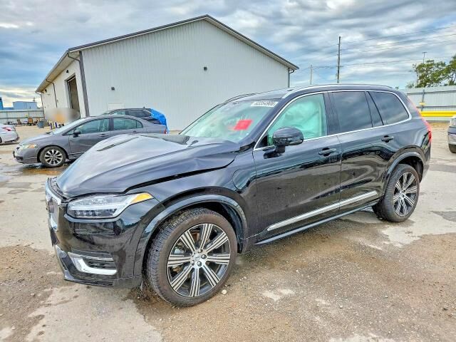 2024 VOLVO XC90