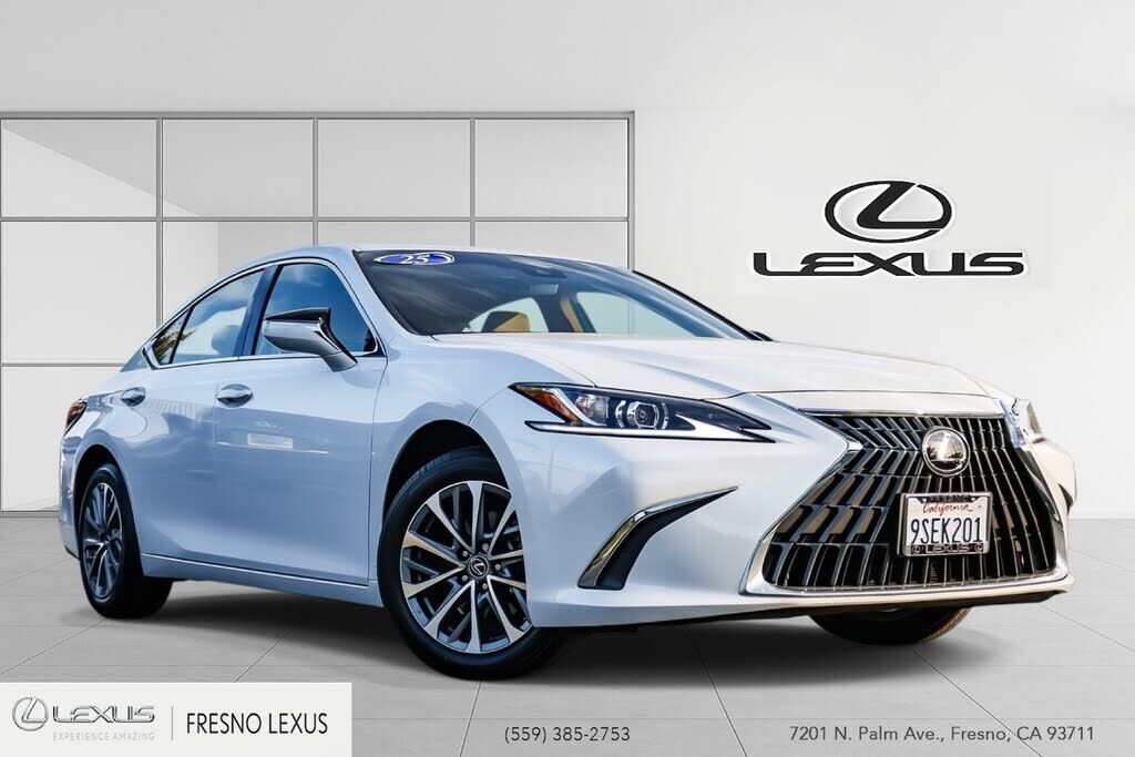 2025 LEXUS ES