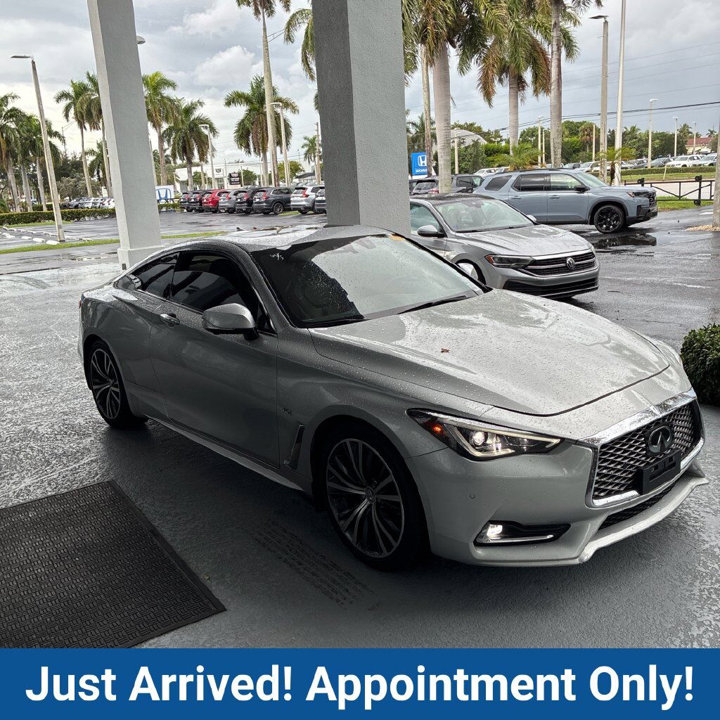 2018 INFINITI Q60