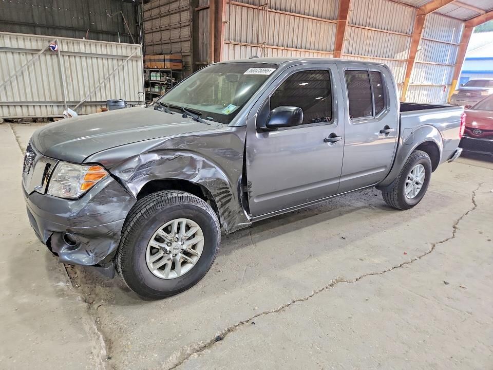 2017 NISSAN Frontier