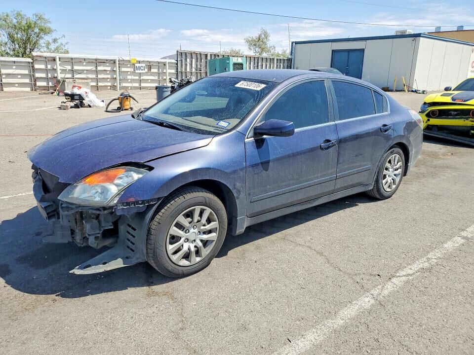 2009 NISSAN Altima