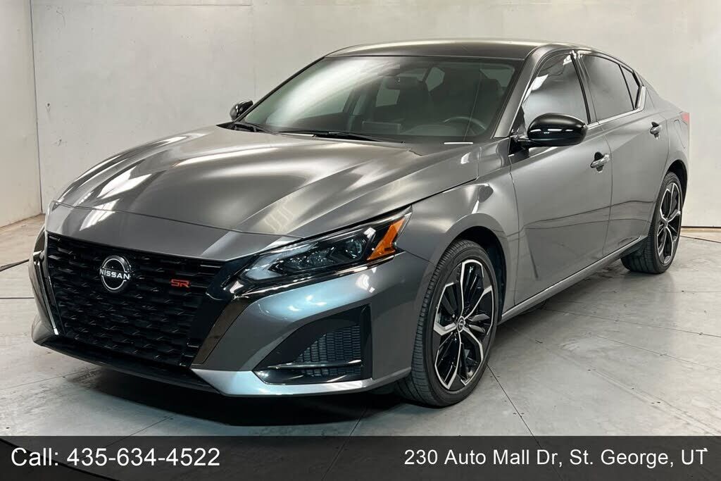 2024 NISSAN Altima