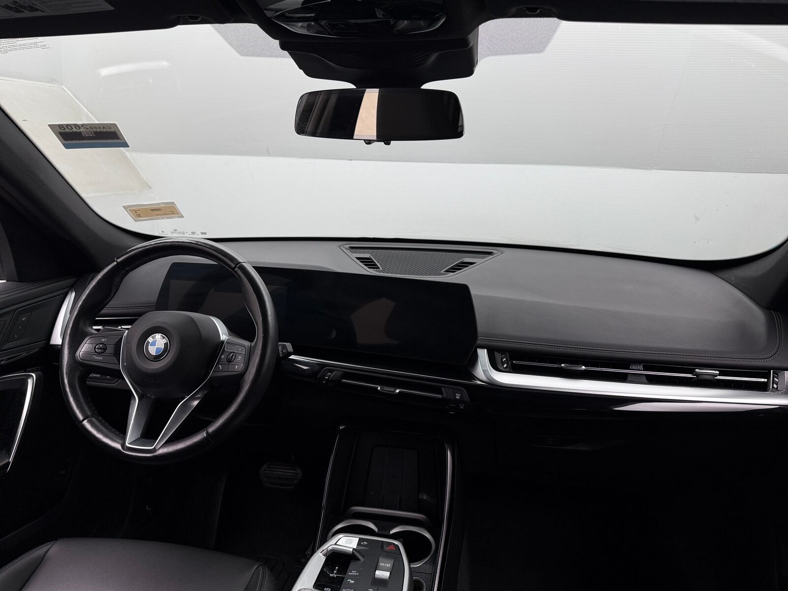 2025 BMW X1