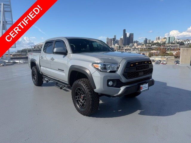2021 TOYOTA Tacoma