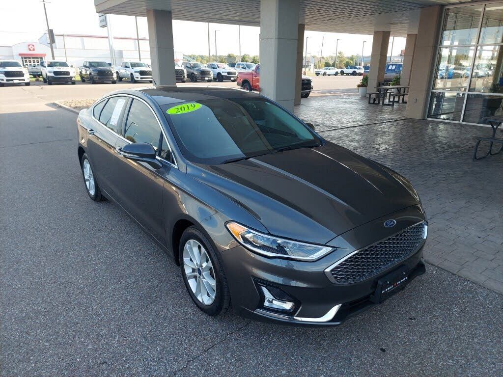 2019 FORD Fusion