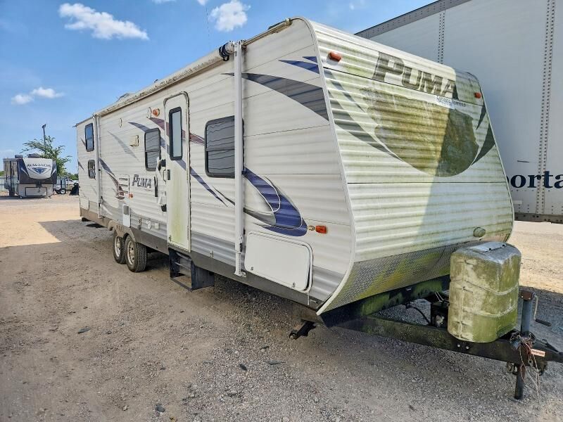 2012 FOREST RIVER Puma Towables