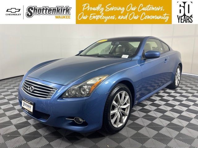 2013 INFINITI G37