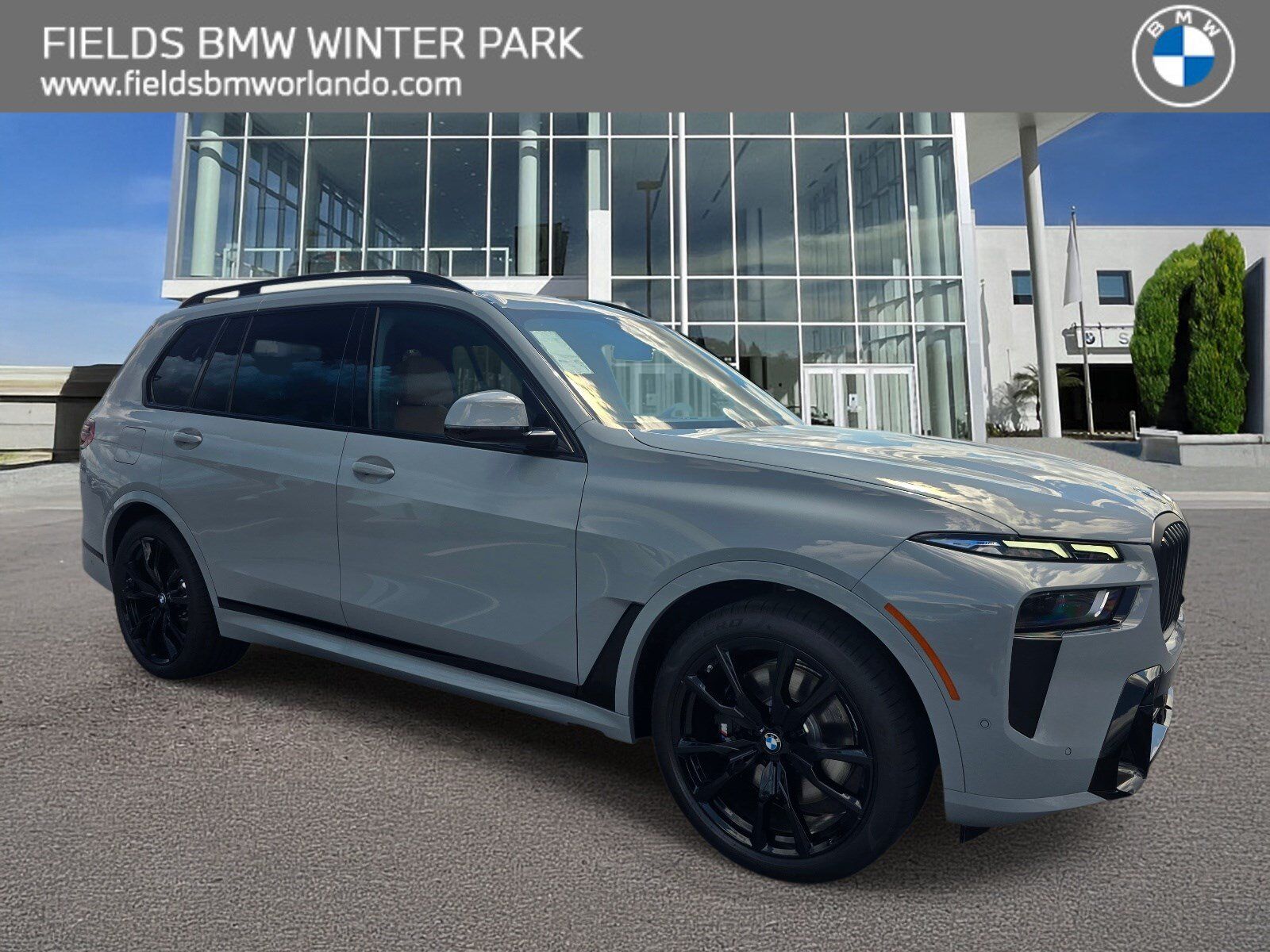 2027 BMW X7