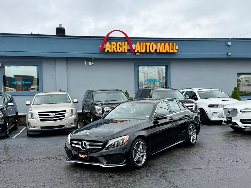 2016 MERCEDES-BENZ C-Class