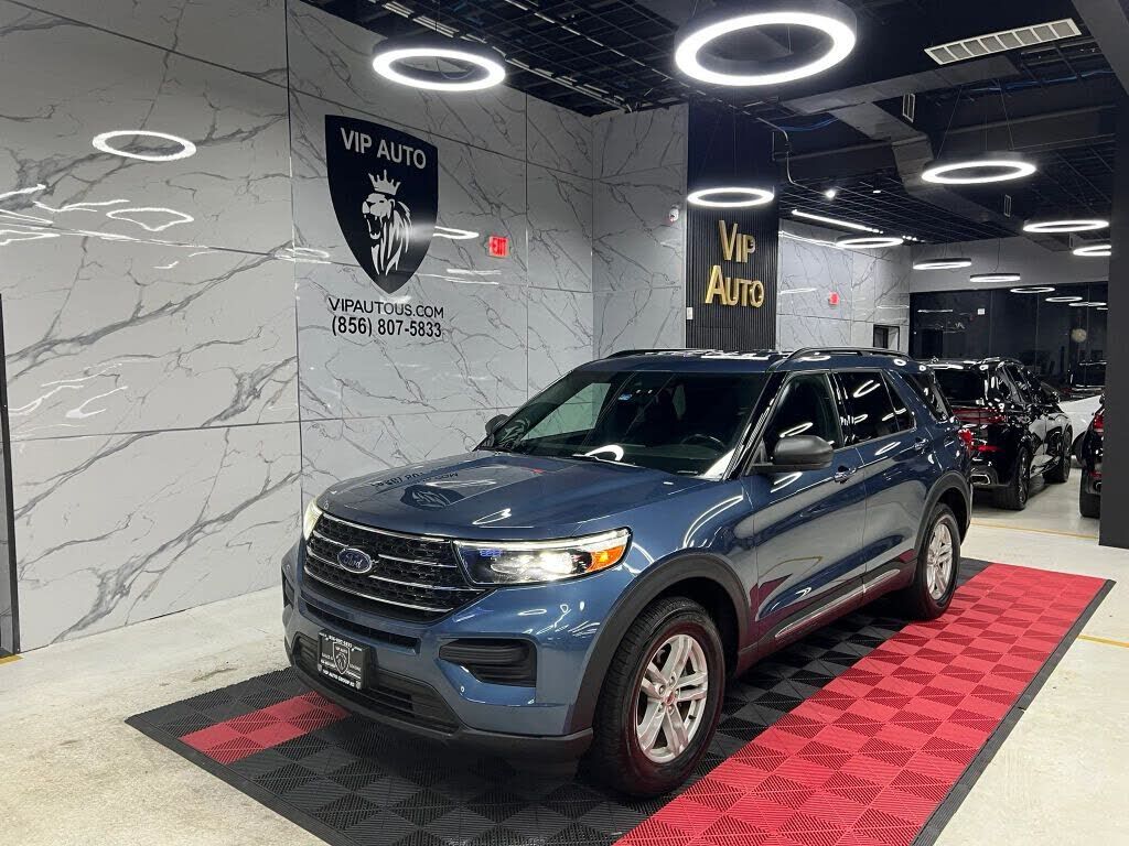 2020 FORD Explorer