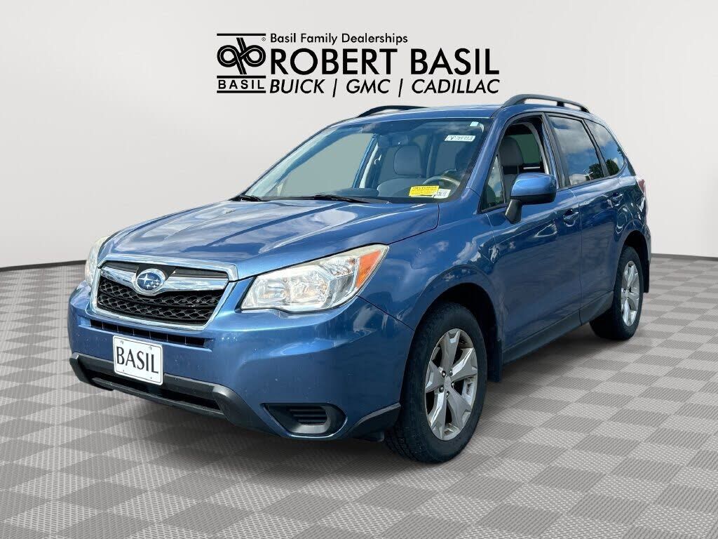 2015 SUBARU Forester