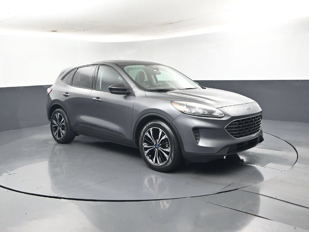 2021 FORD Escape