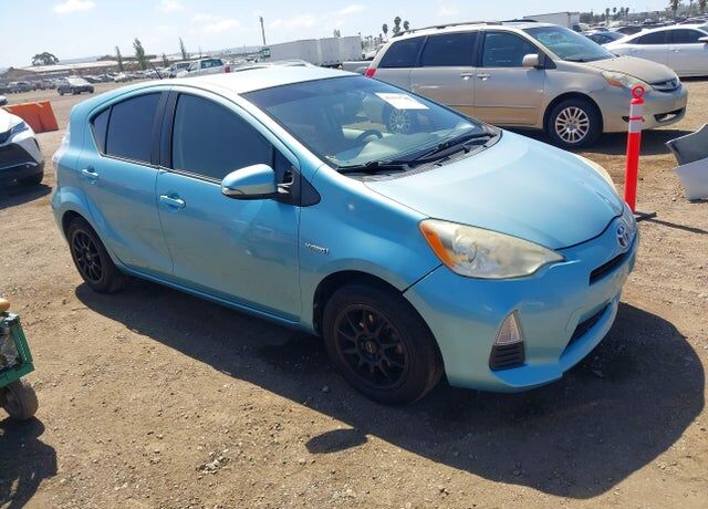 2012 TOYOTA Prius