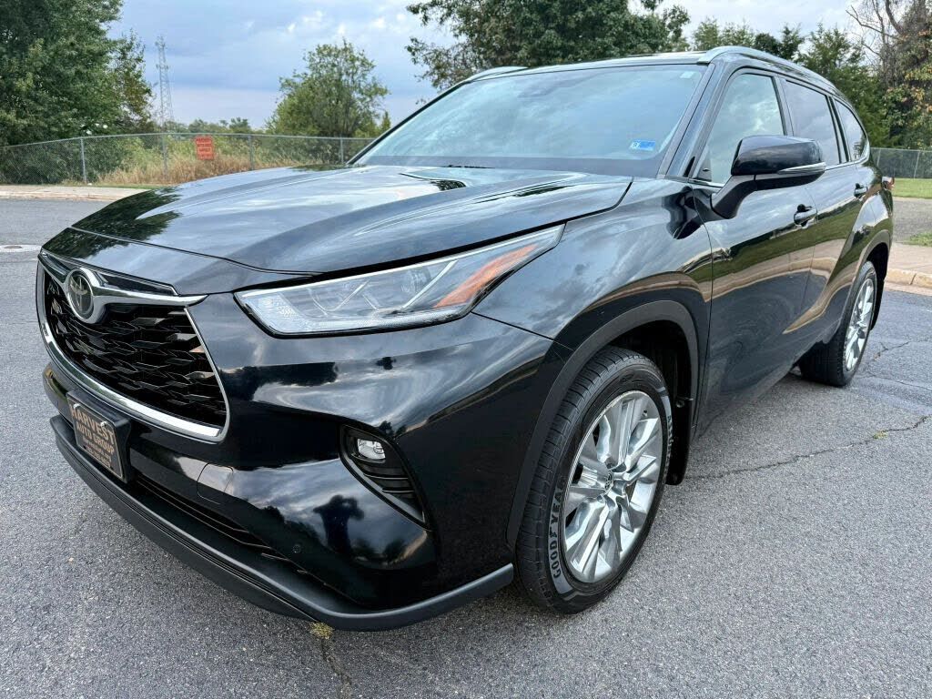 2020 TOYOTA Highlander