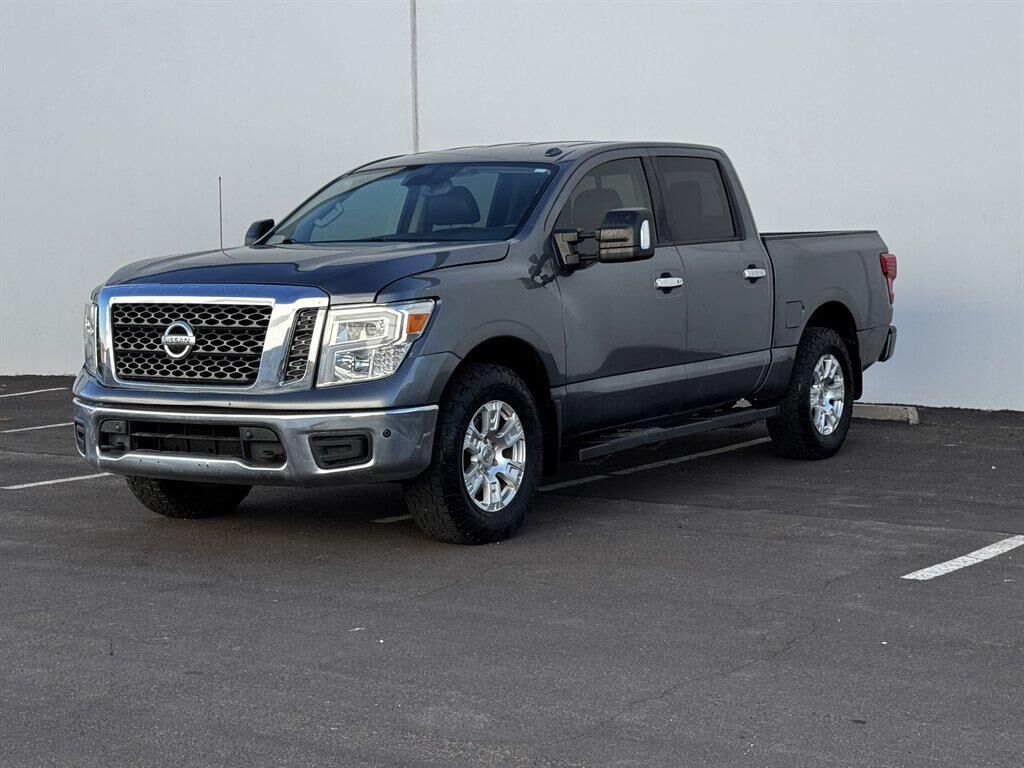 2018 NISSAN Titan