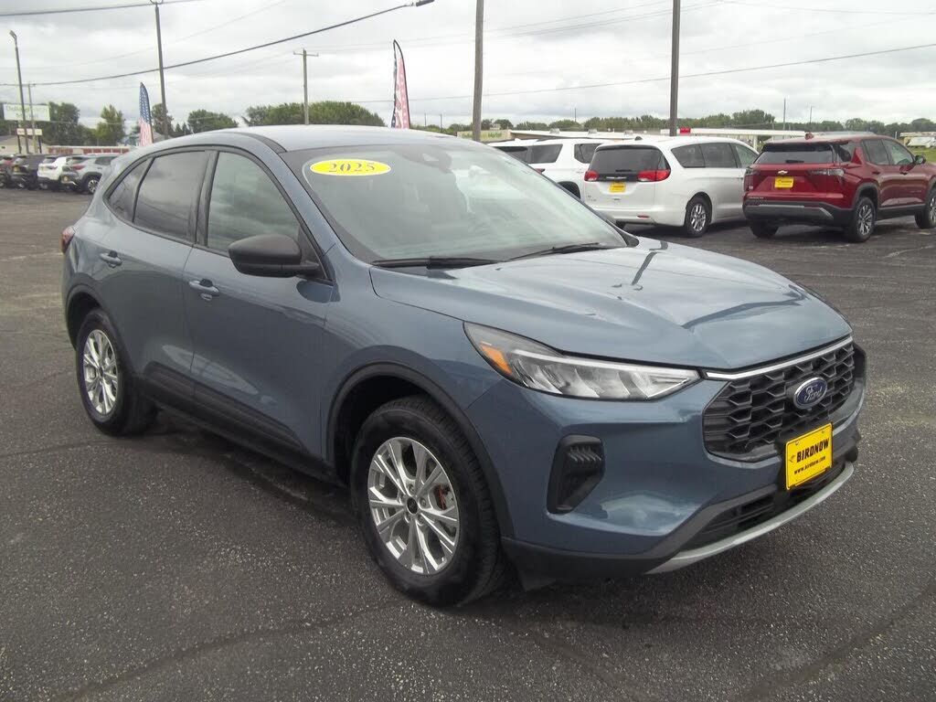 2025 FORD Escape