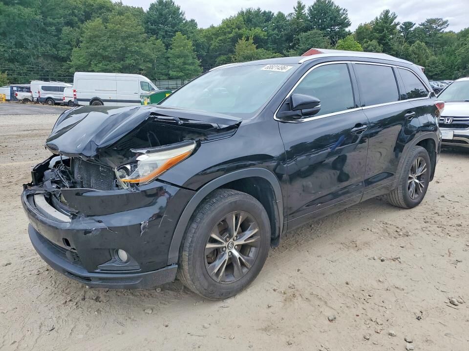 2016 TOYOTA Highlander