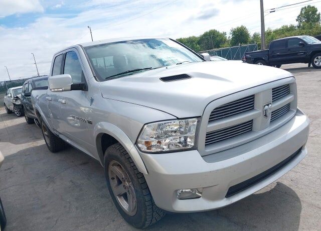 2012 DODGE Ram