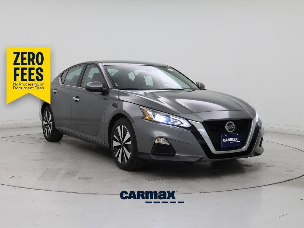 2022 NISSAN Altima