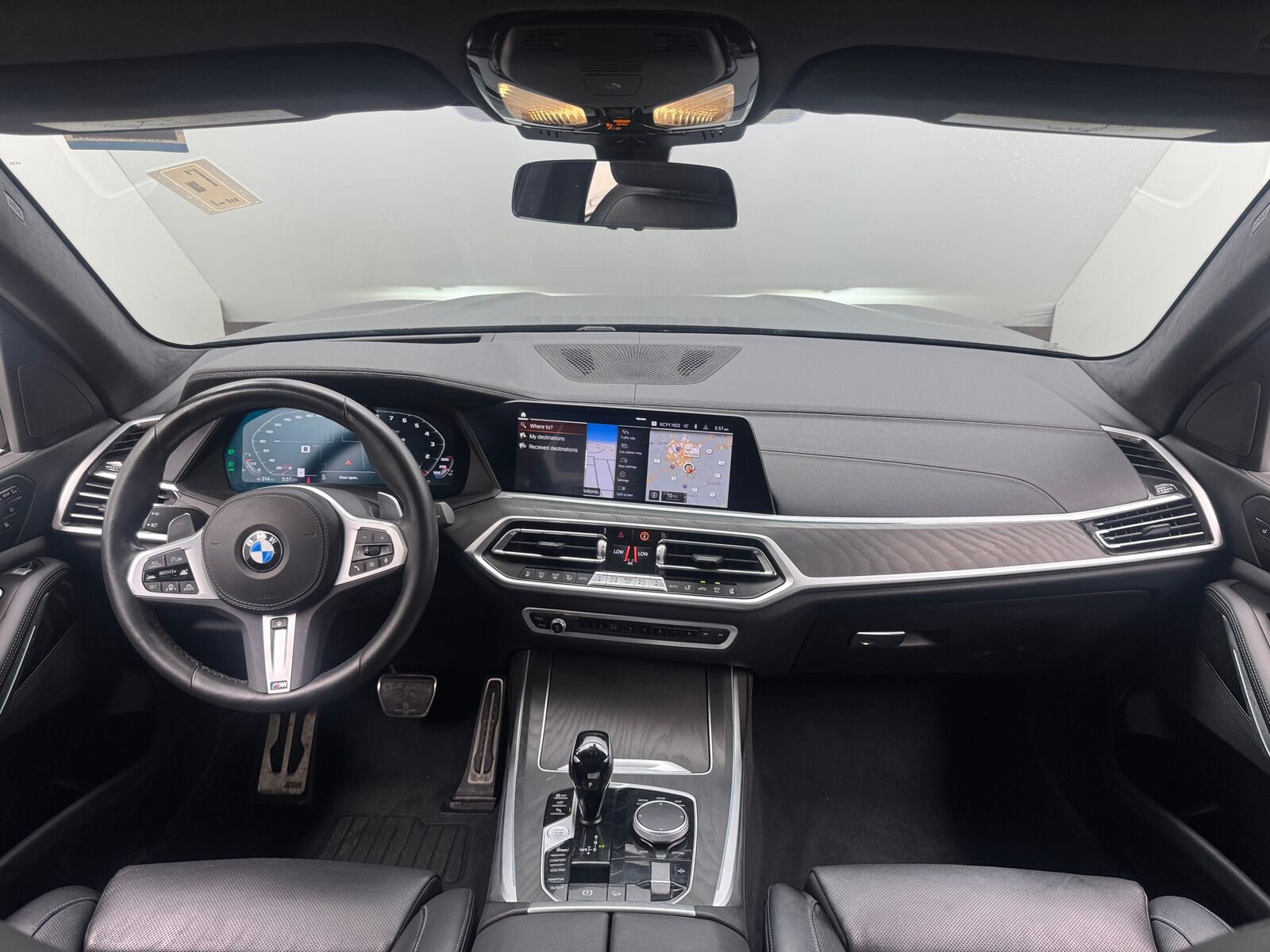 2022 BMW X7