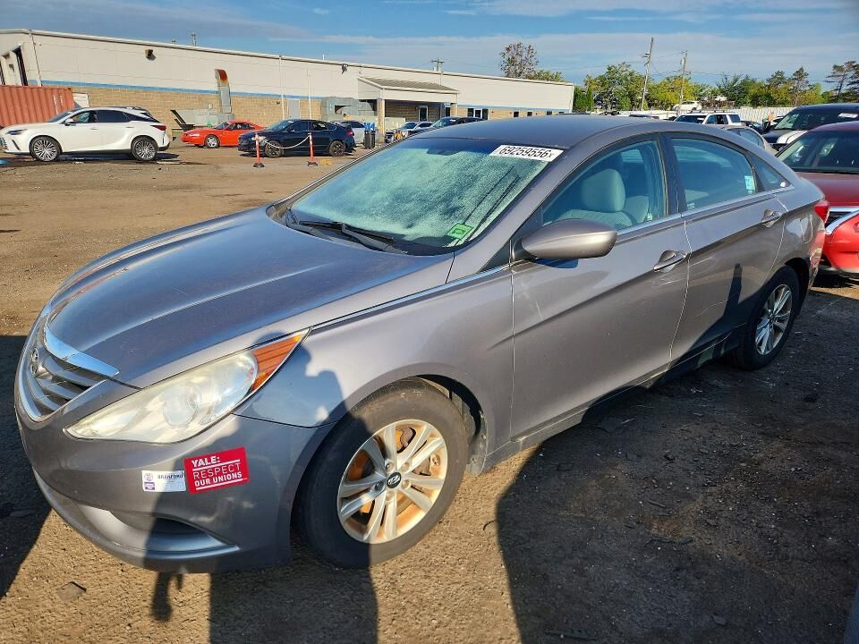 2011 HYUNDAI Sonata