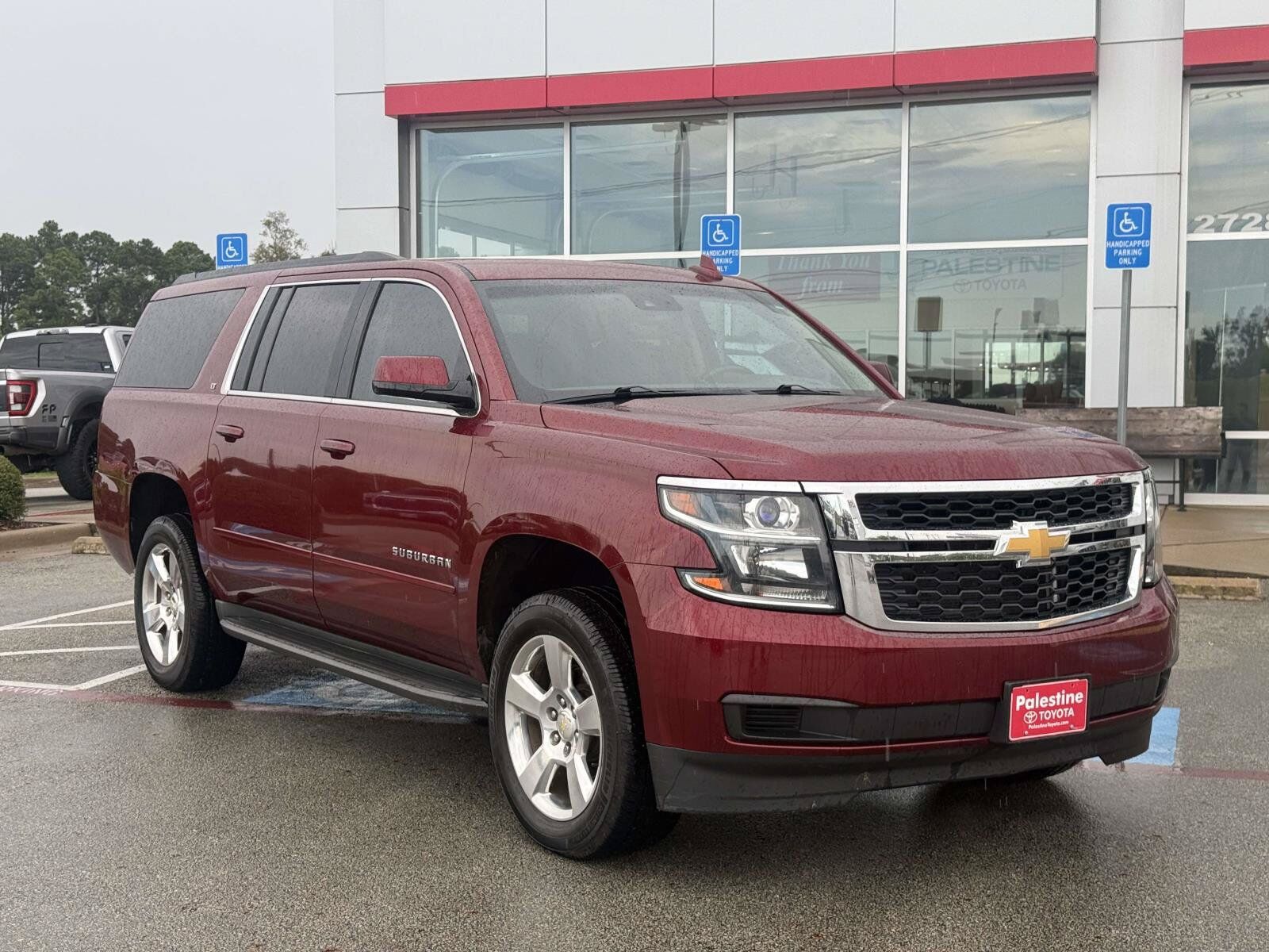 2016 CHEVROLET Suburban