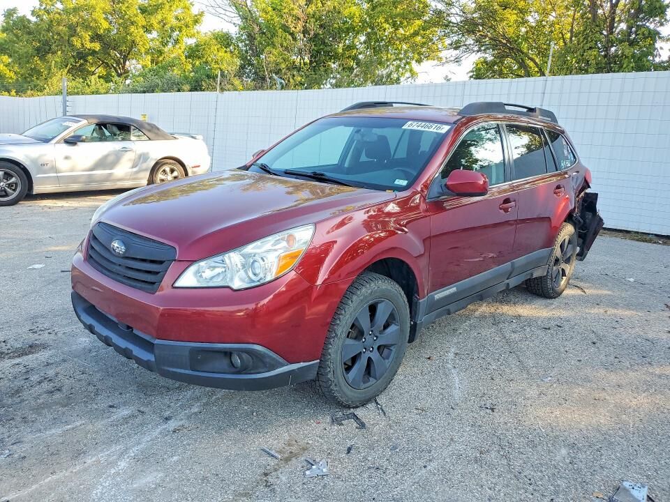 2012 SUBARU Outback