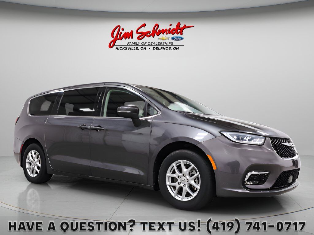 2023 CHRYSLER Pacifica