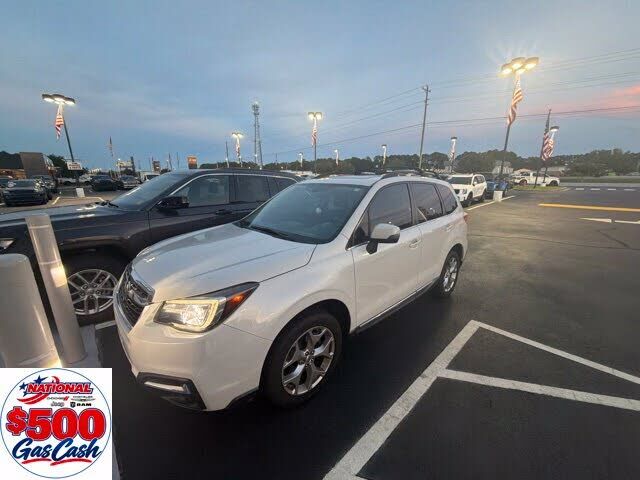 2017 SUBARU Forester