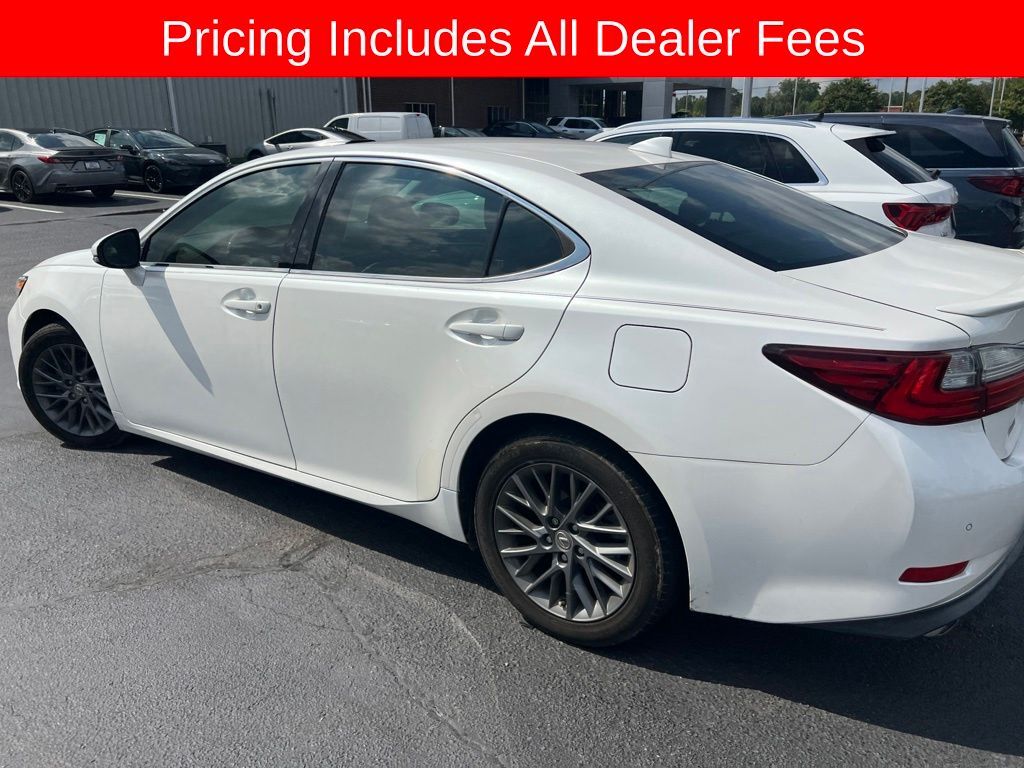2018 LEXUS ES