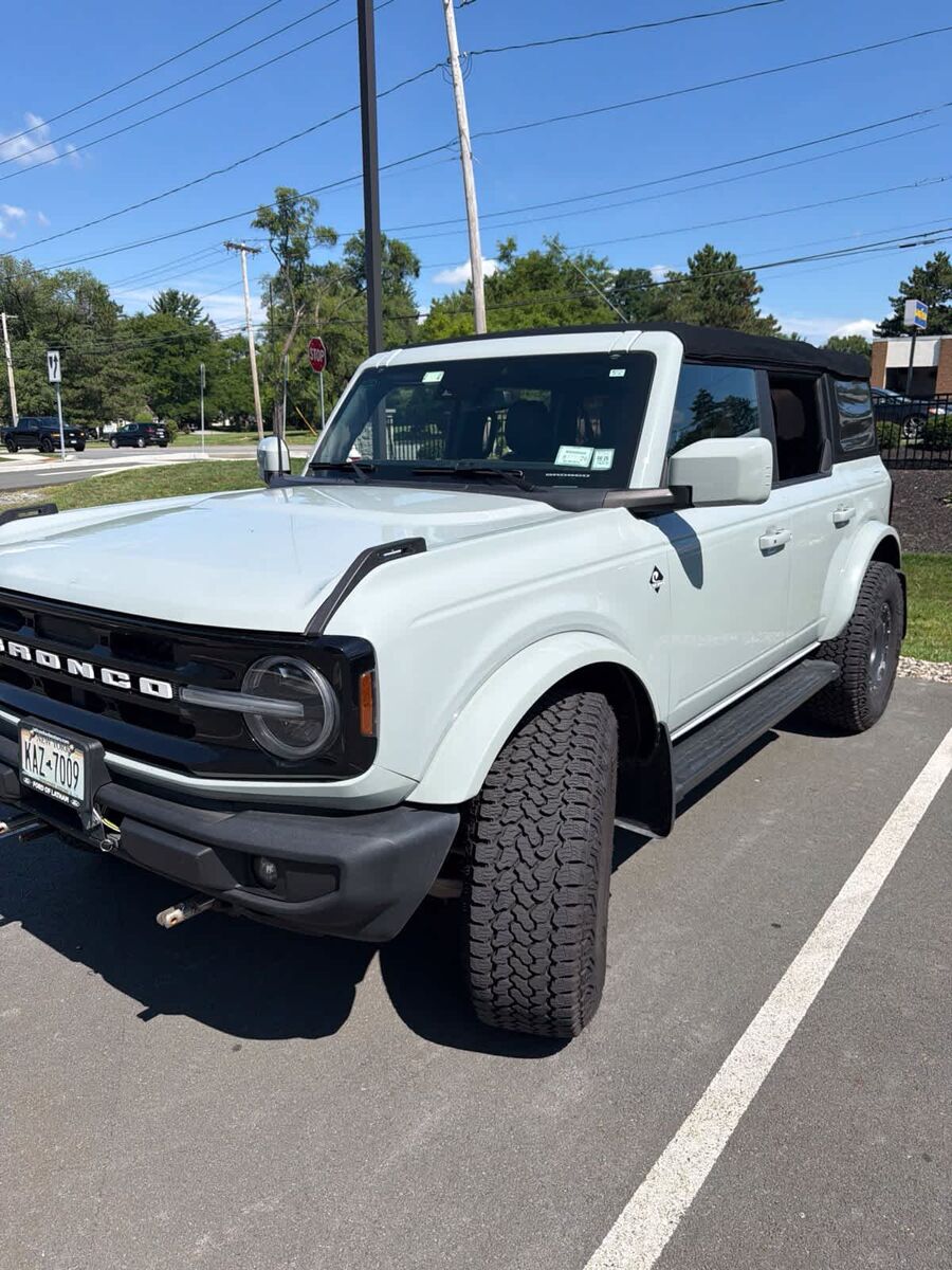 2022 FORD Bronco
