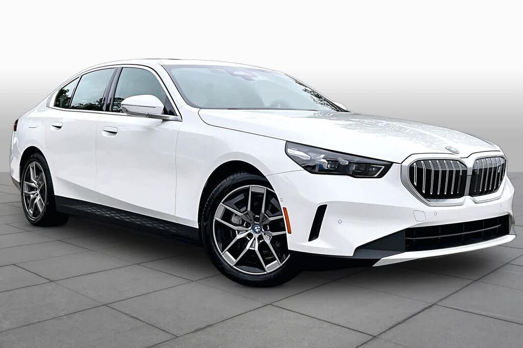 2024 BMW i5