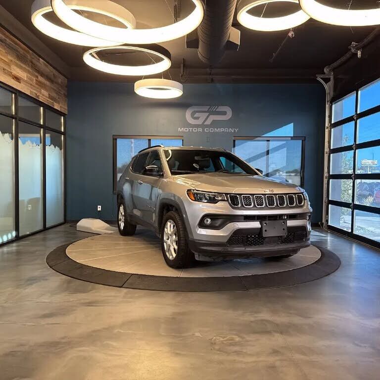 2023 JEEP Compass