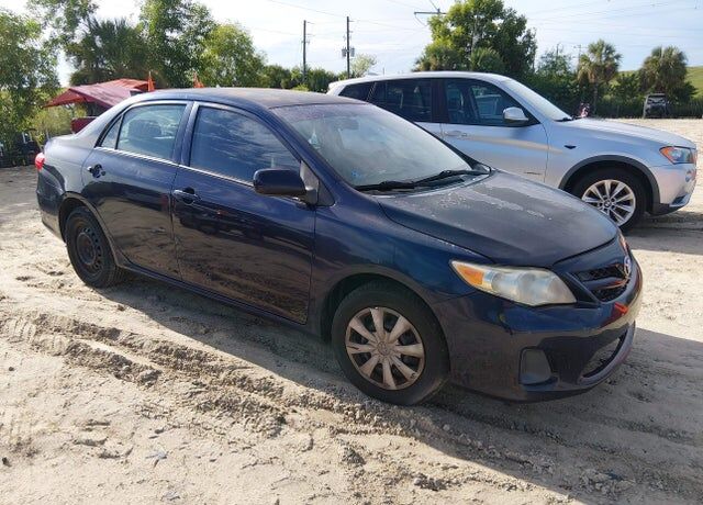 2012 TOYOTA Corolla