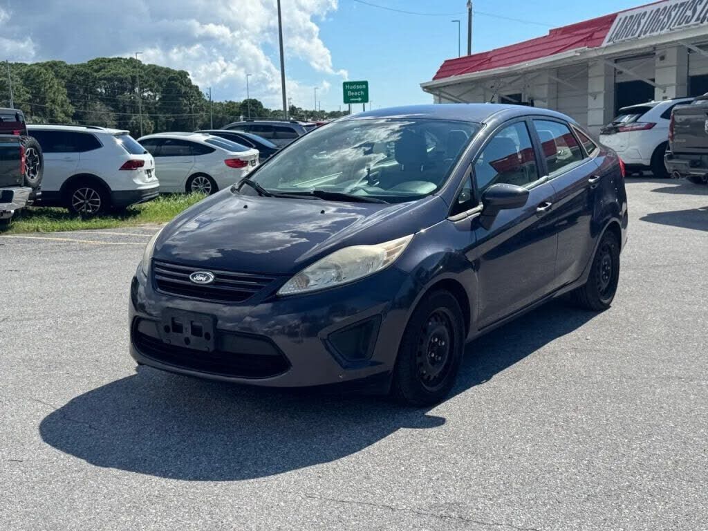2013 FORD Fiesta